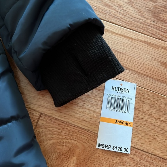 Hudson Coat - Picture 15 of 16